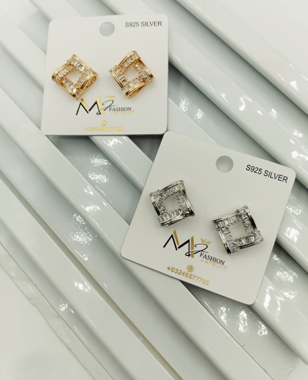 Royal Enamel Jewellery earrings - G2D-AJ-MJ-0018