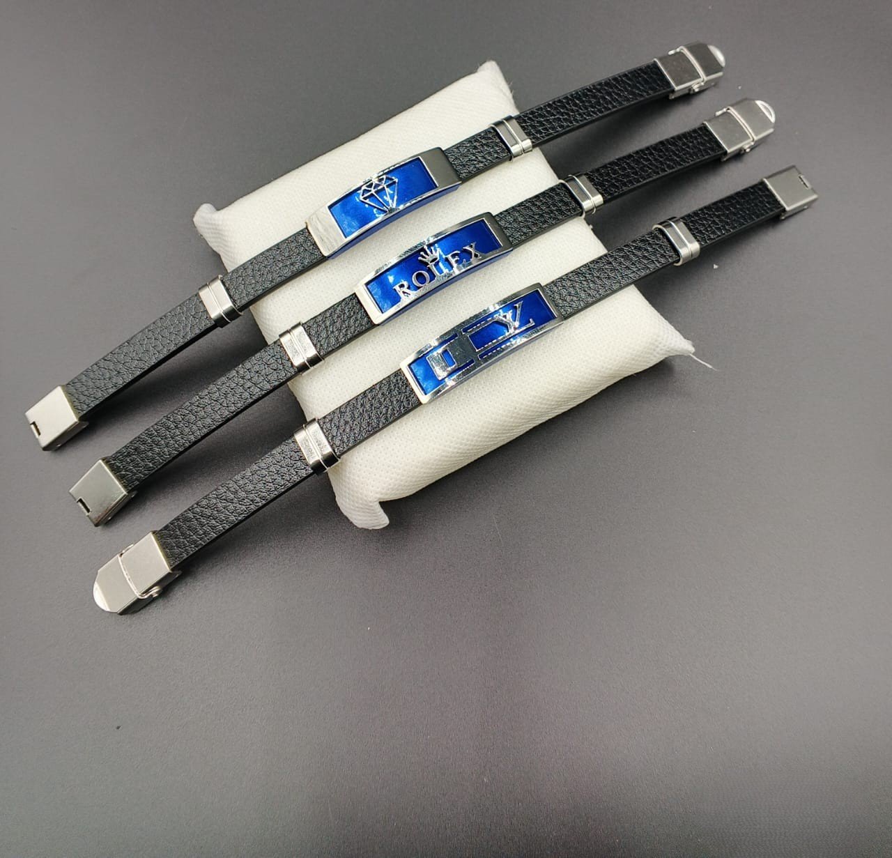 Radiant Gold Plated Nose baracelet - G2D-AJ-MJ-0074