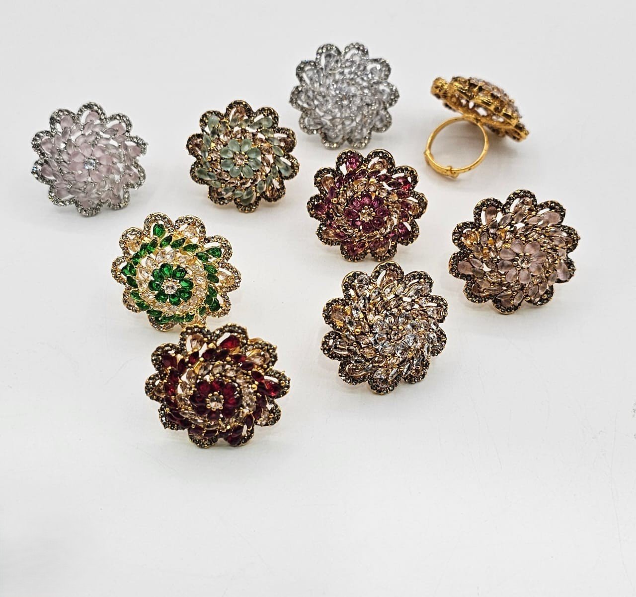 Charming Rhinestone ring - G2D-AJ-MJ-0191