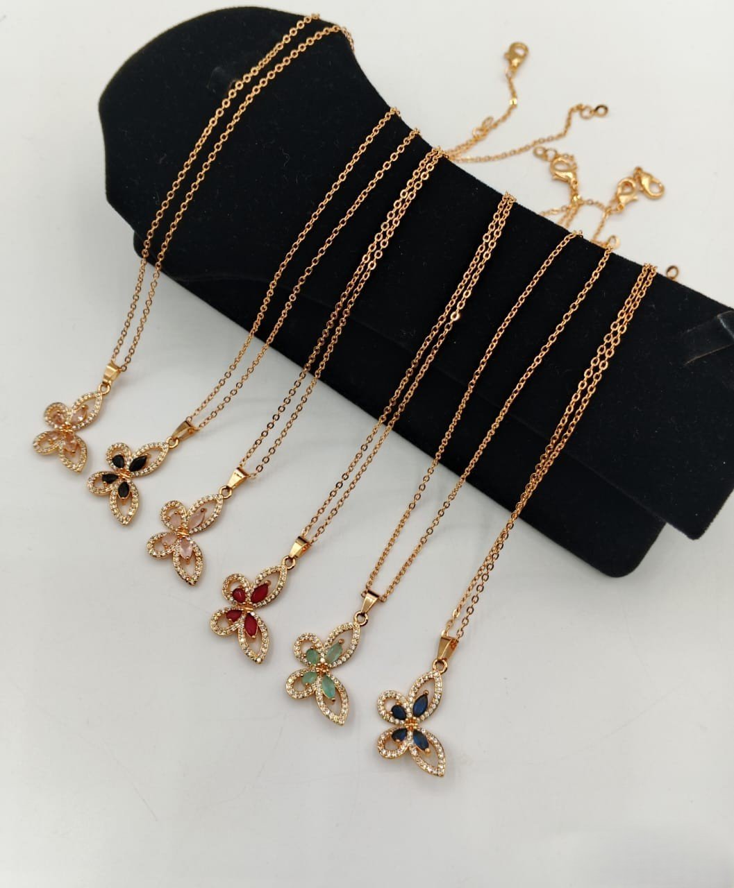 Stylish Pearl necklace - G2D-AJ-MJ-0239