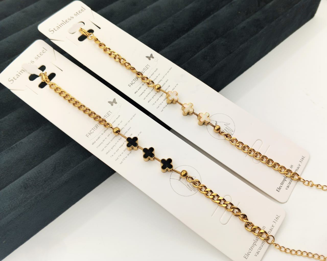 Glorious Stone Studded baracelet - G2D-AJ-MJ-0305