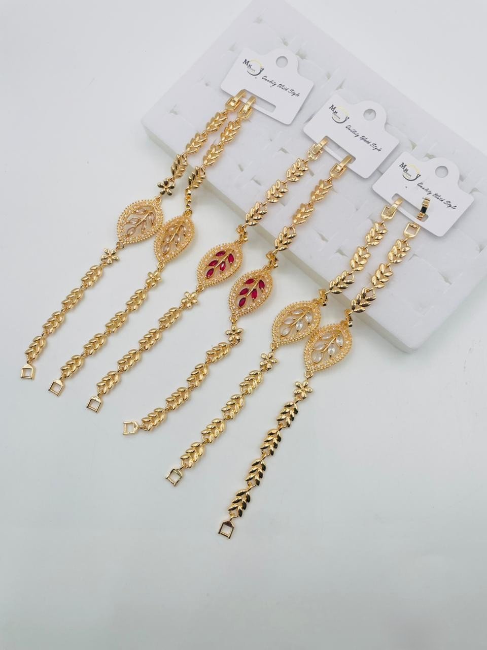 Precious Gold Plated Charm baracelet - G2D-AJ-MJ-0400