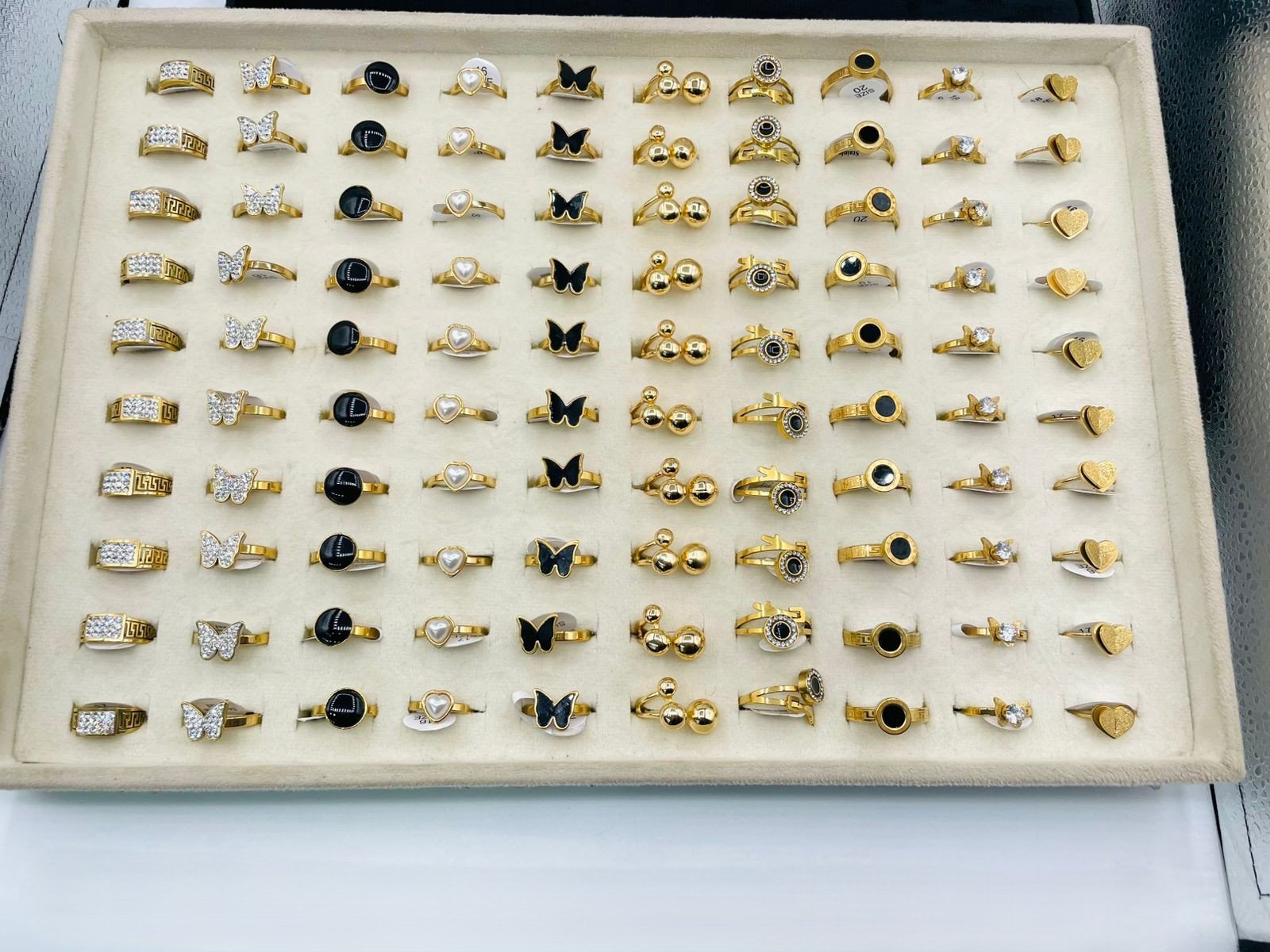 Stunning Gold Plated ring - G2D-AJ-MJ-0531