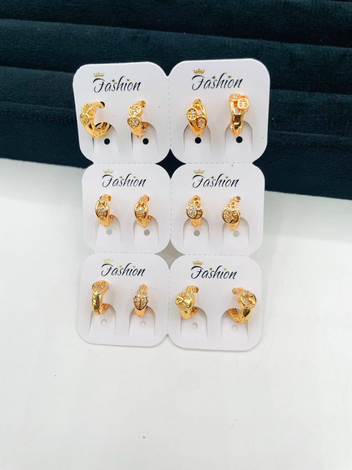 Timeless Cubic Zirconia ring - G2D-AJ-MJ-0611